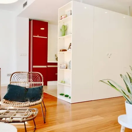 Hola - Apartment *